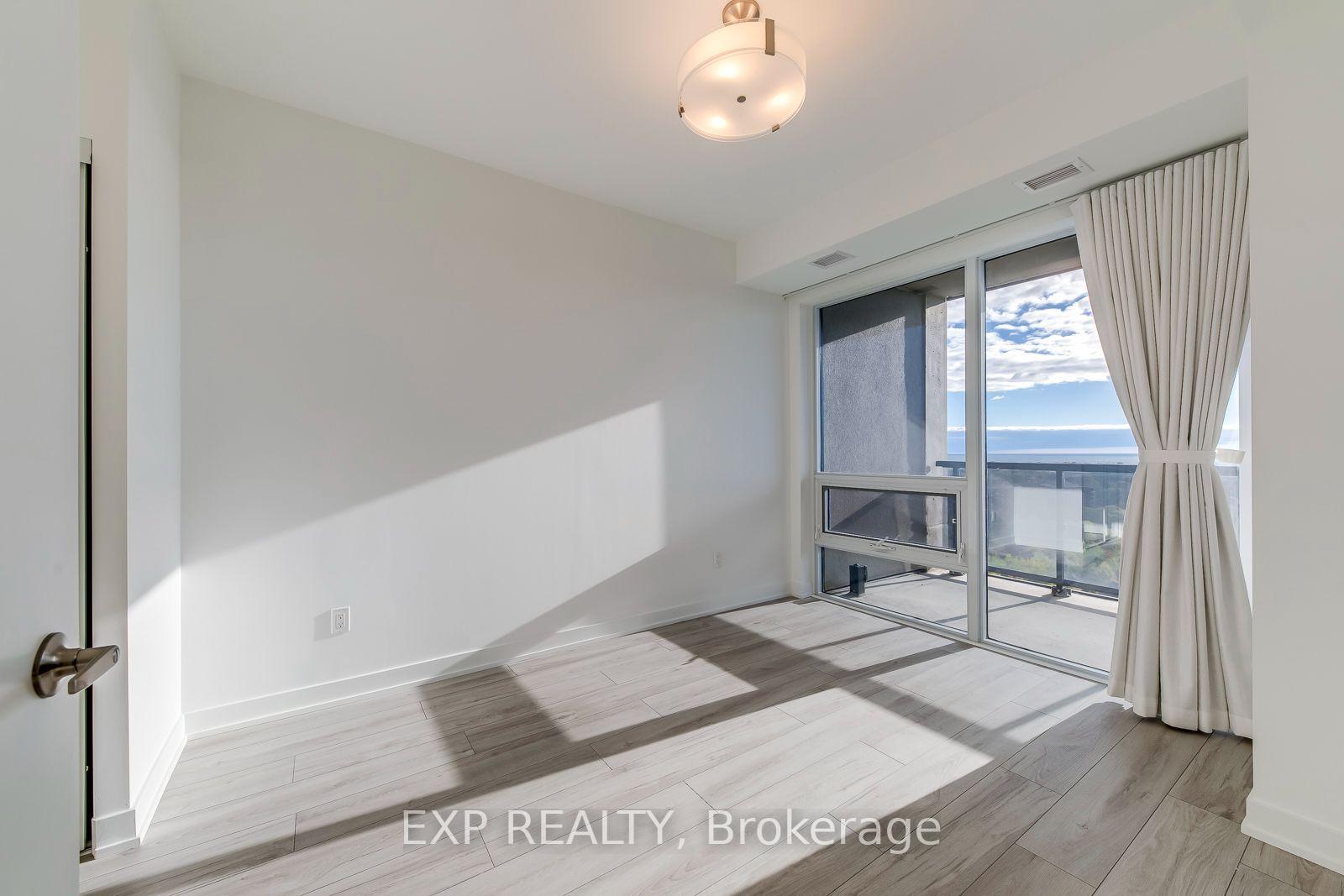 Photo 18 of Unit 1605, 1035 Southdown Road, Mississauga, Clarkson — HOMEH