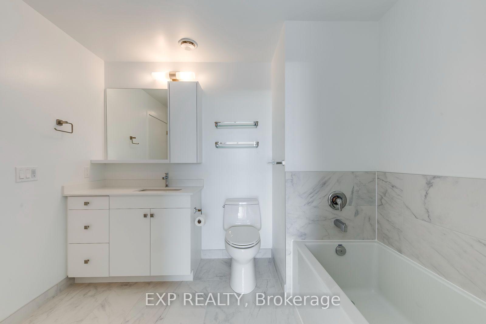 Photo 25 of Unit 1605, 1035 Southdown Road, Mississauga, Clarkson — HOMEH