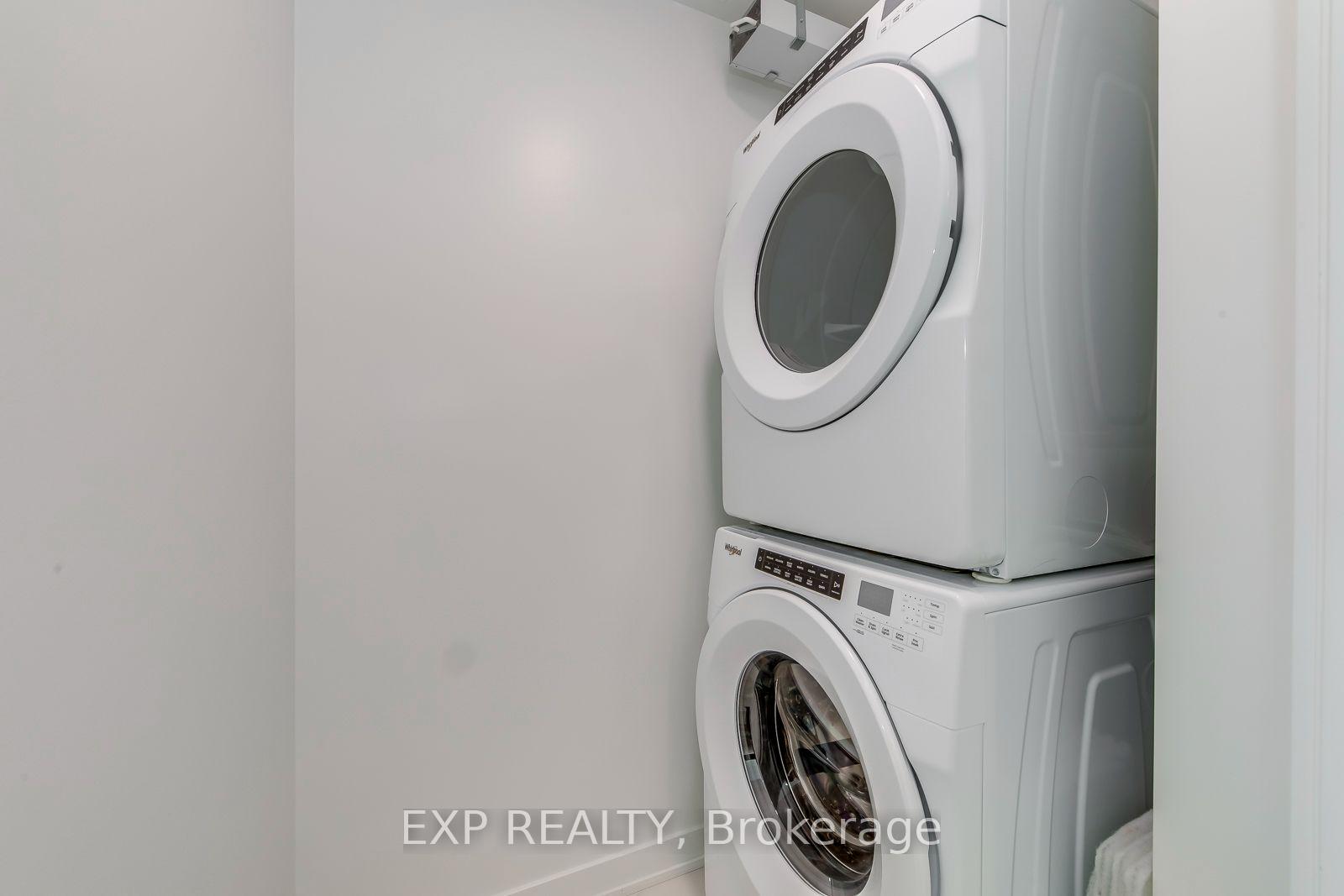 Photo 26 of Unit 1605, 1035 Southdown Road, Mississauga, Clarkson — HOMEH