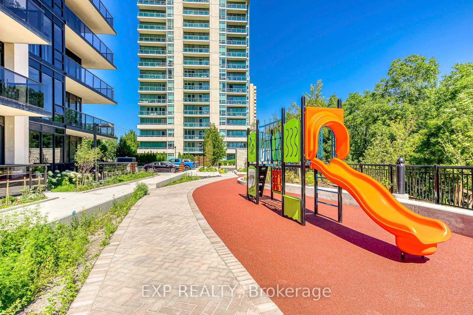 Photo 33 of Unit 1605, 1035 Southdown Road, Mississauga, Clarkson — HOMEH