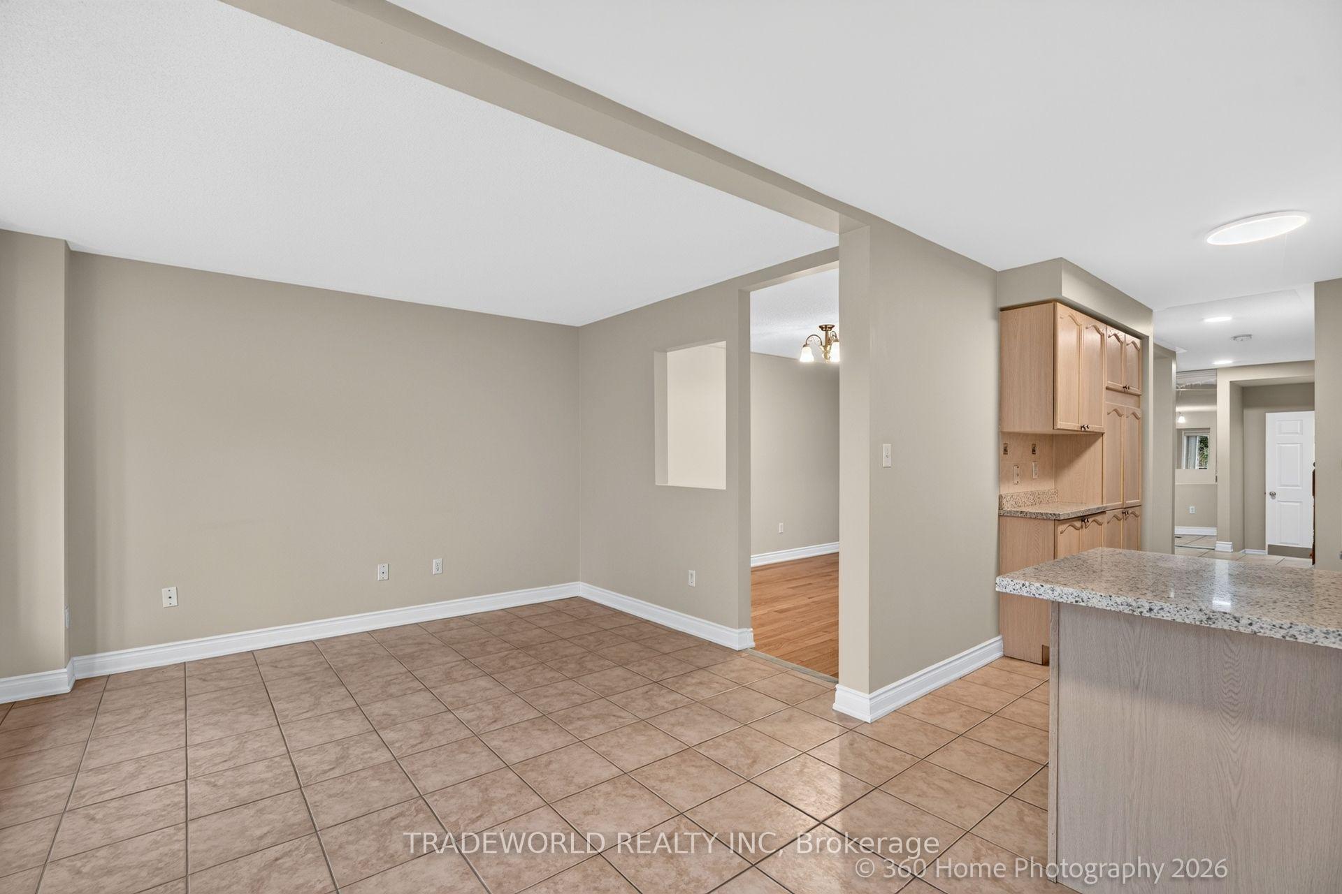 Photo 7 of 5968 Gant Crescent, Mississauga, East Credit — HOMEH