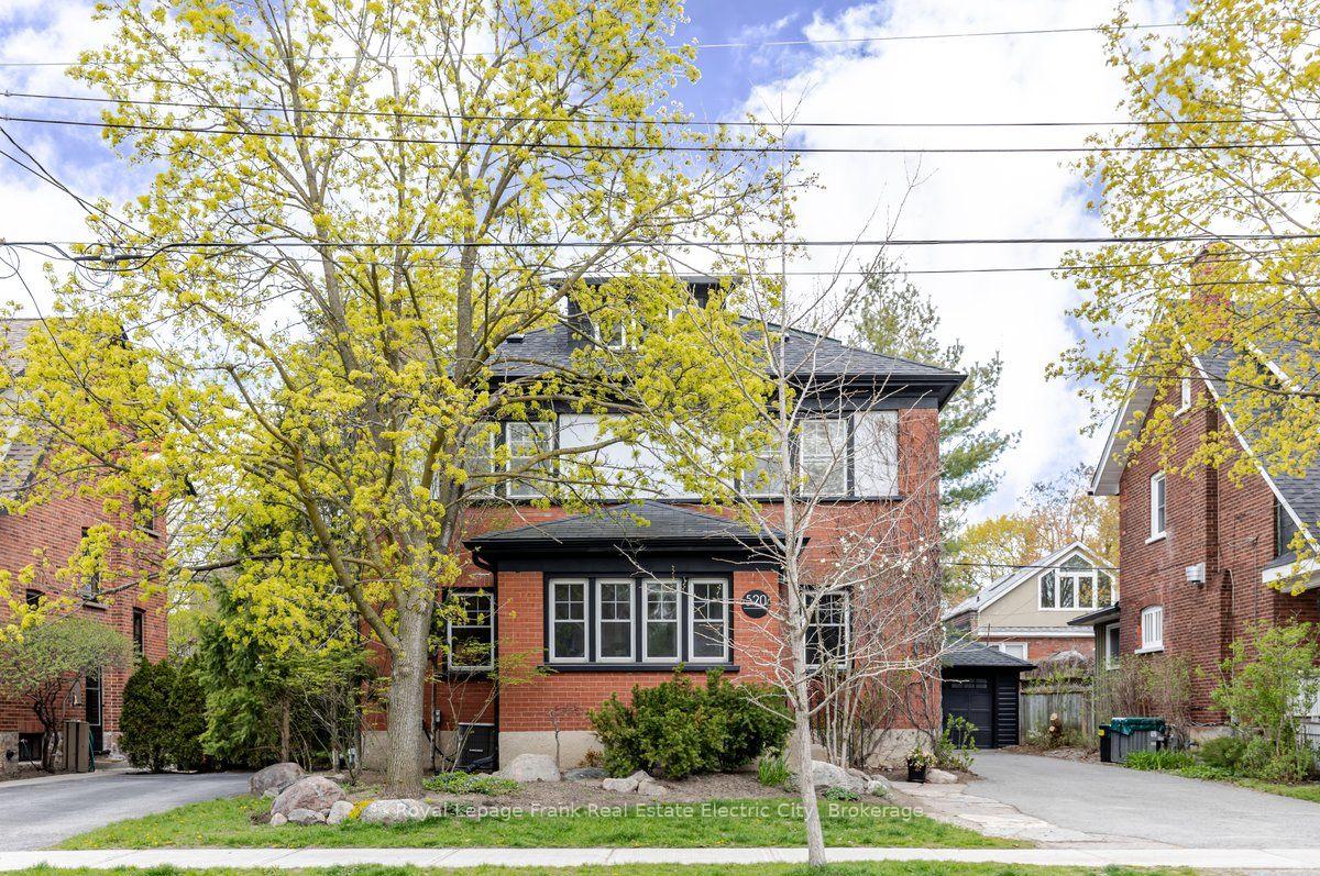 Front of 520 Homewood Avenue