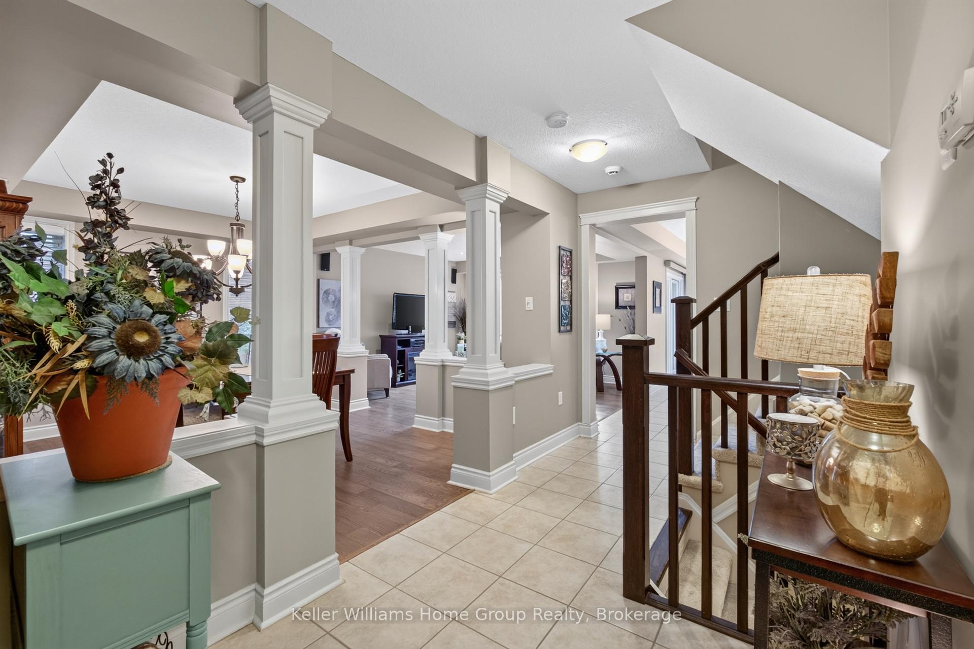 Photo 9 of 306 Colonial Drive, Guelph, Pineridge/Westminster Woods — HOMEH