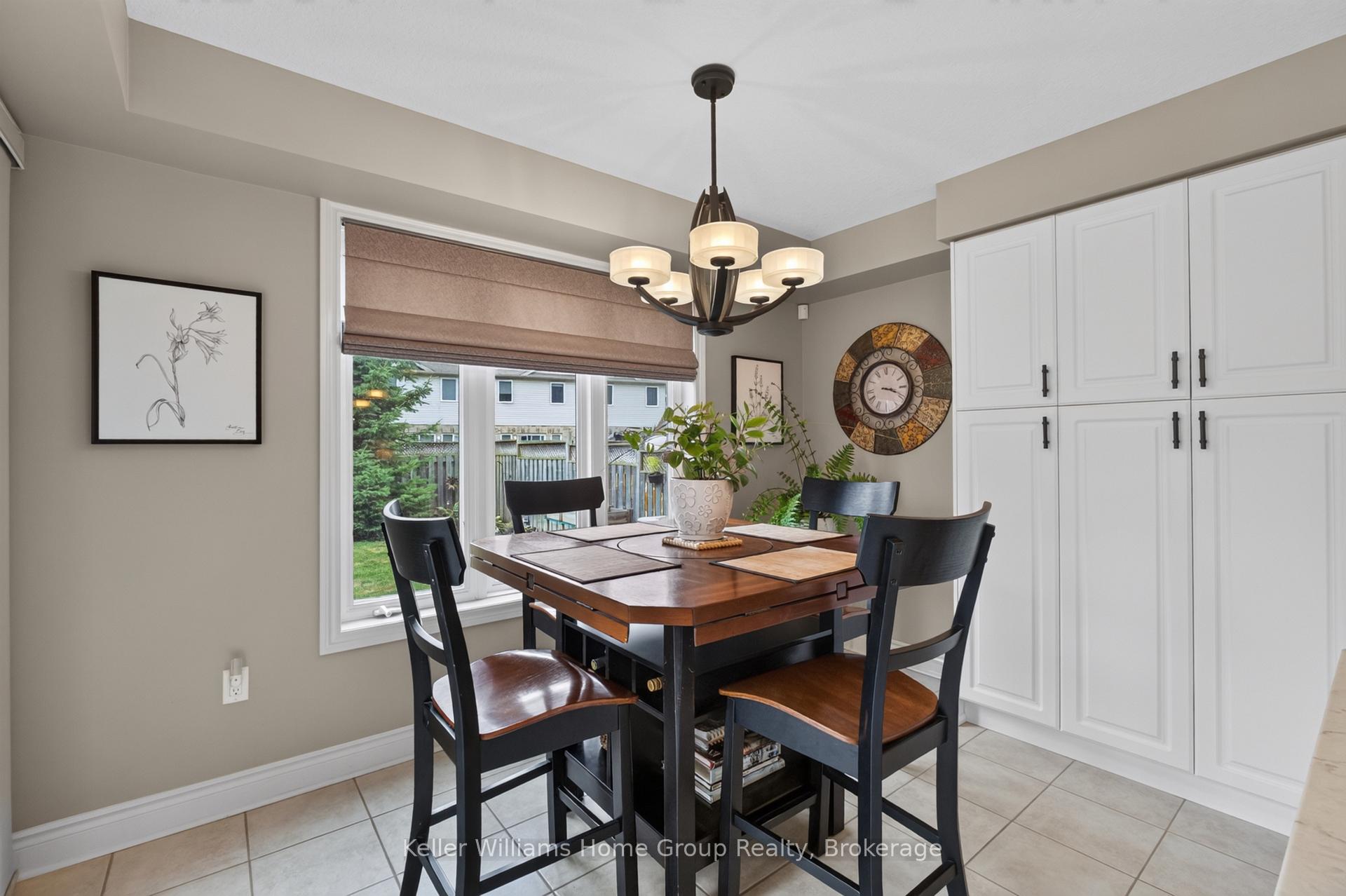 Photo 12 of 306 Colonial Drive, Guelph, Pineridge/Westminster Woods — HOMEH