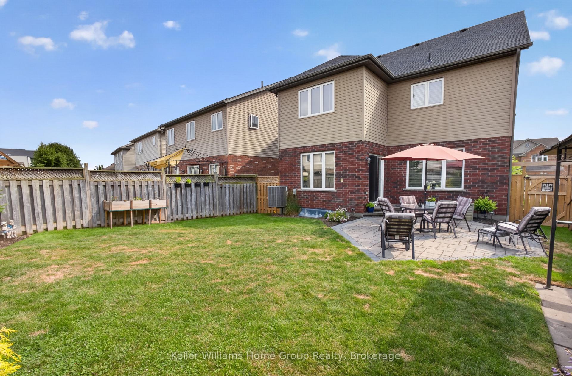 Photo 44 of 306 Colonial Drive, Guelph, Pineridge/Westminster Woods — HOMEH