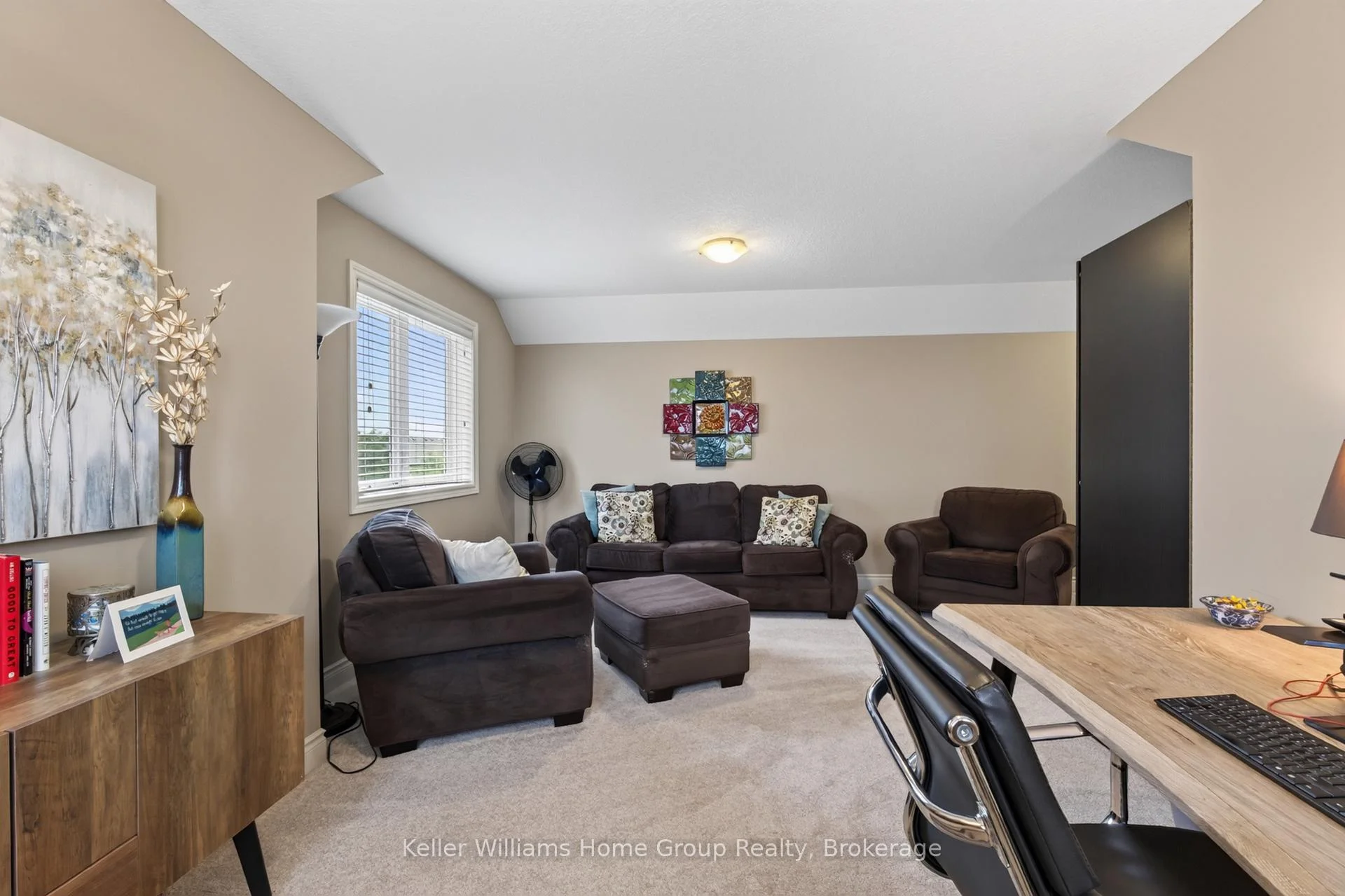 Photo 34 of 306 Colonial Drive, Guelph, Pineridge/Westminster Woods — HOMEH