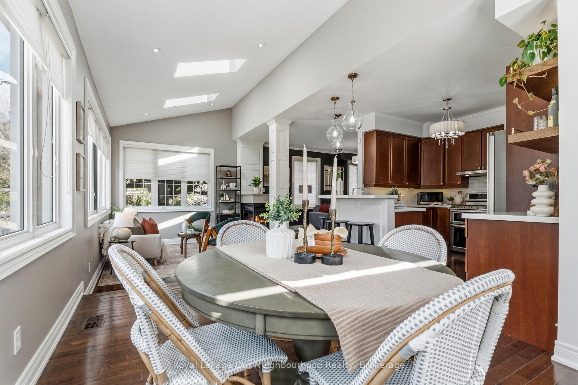 Photo 15 of 38 Vineyard Avenue, Whitby, Williamsburg — HOMEH