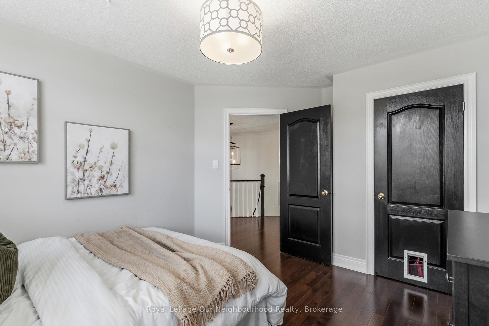Photo 31 of 38 Vineyard Avenue, Whitby, Williamsburg — HOMEH