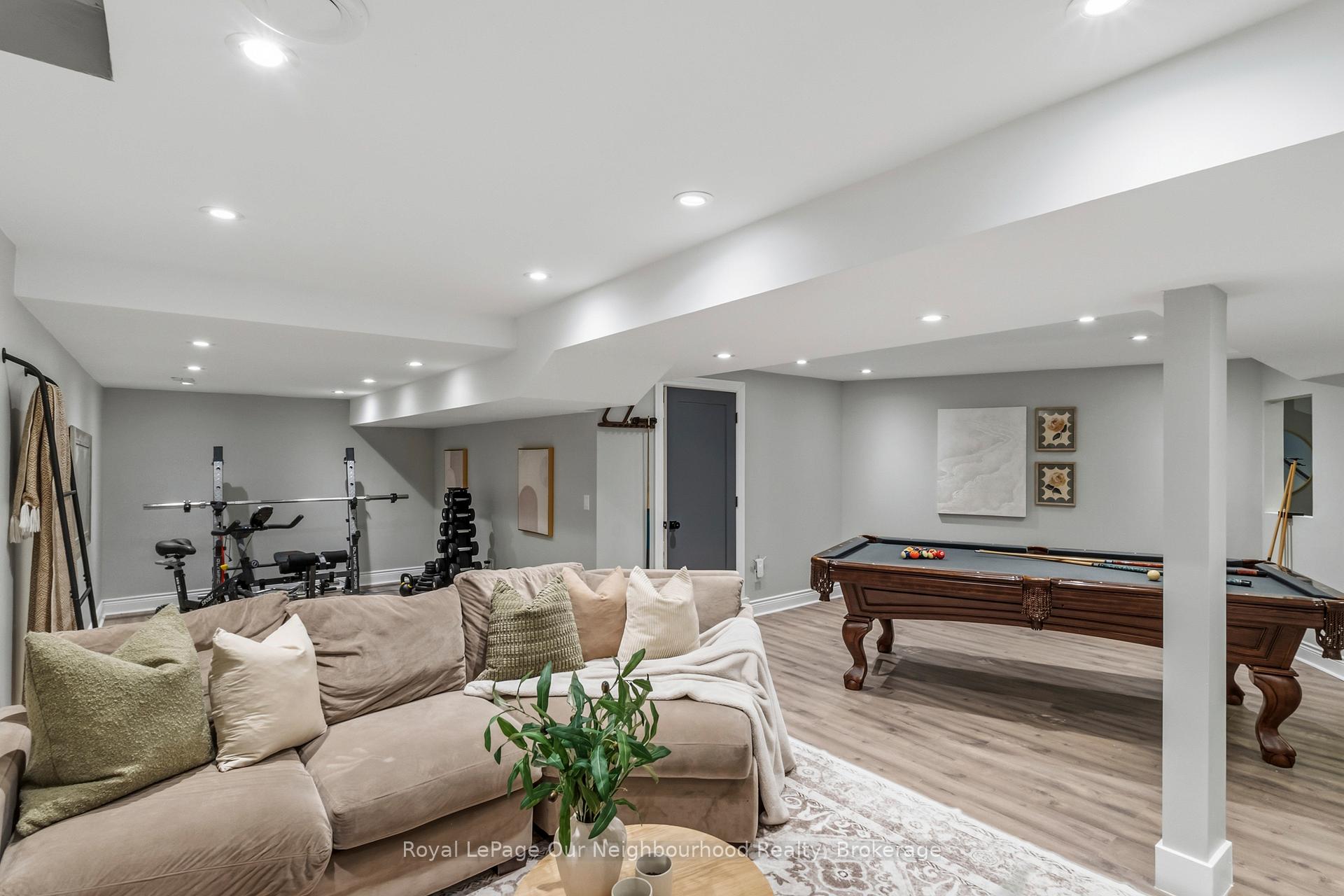 Photo 43 of 38 Vineyard Avenue, Whitby, Williamsburg — HOMEH