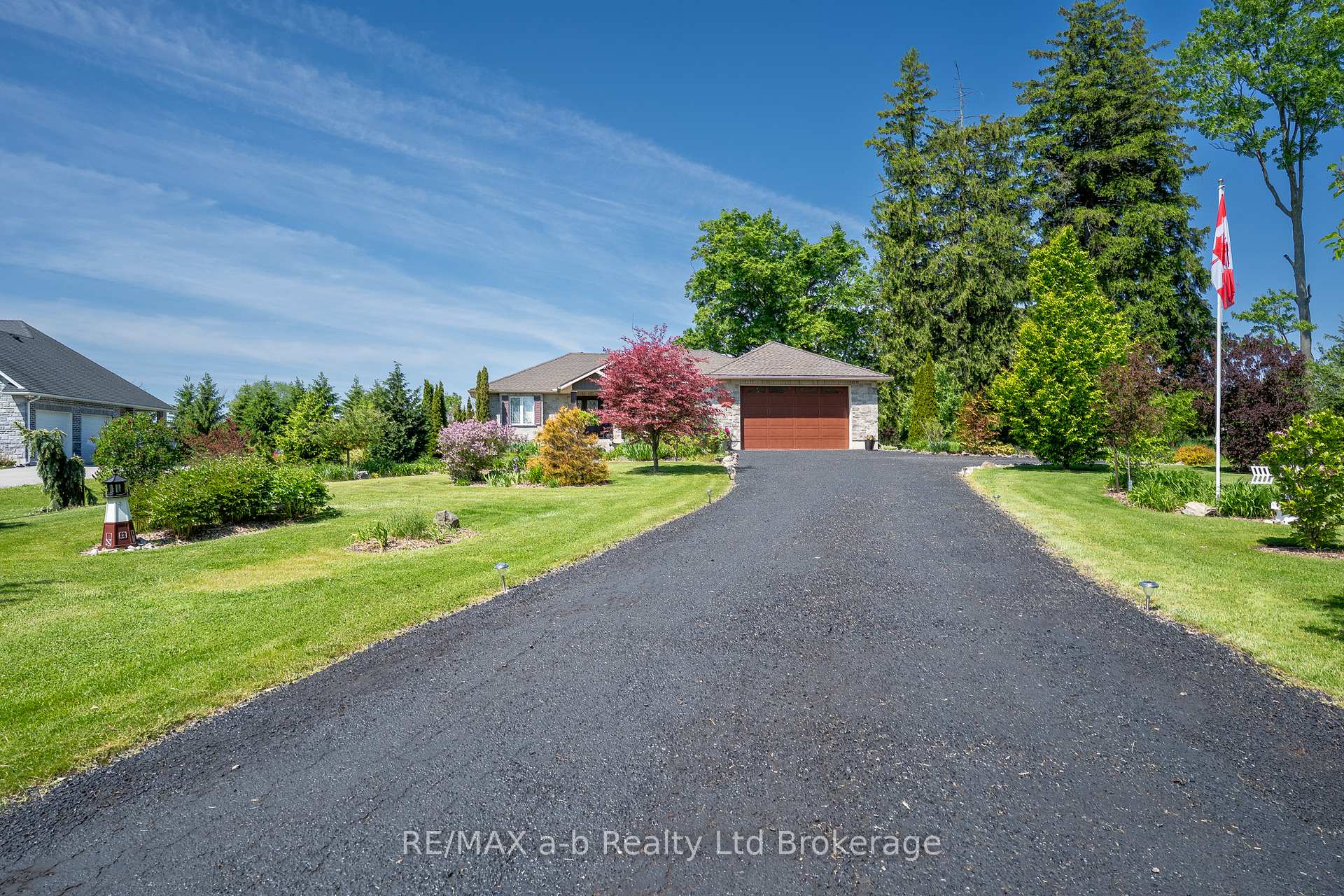 Photo 4 of 261 Middle Townline Road, Brant, Burford — HOMEH