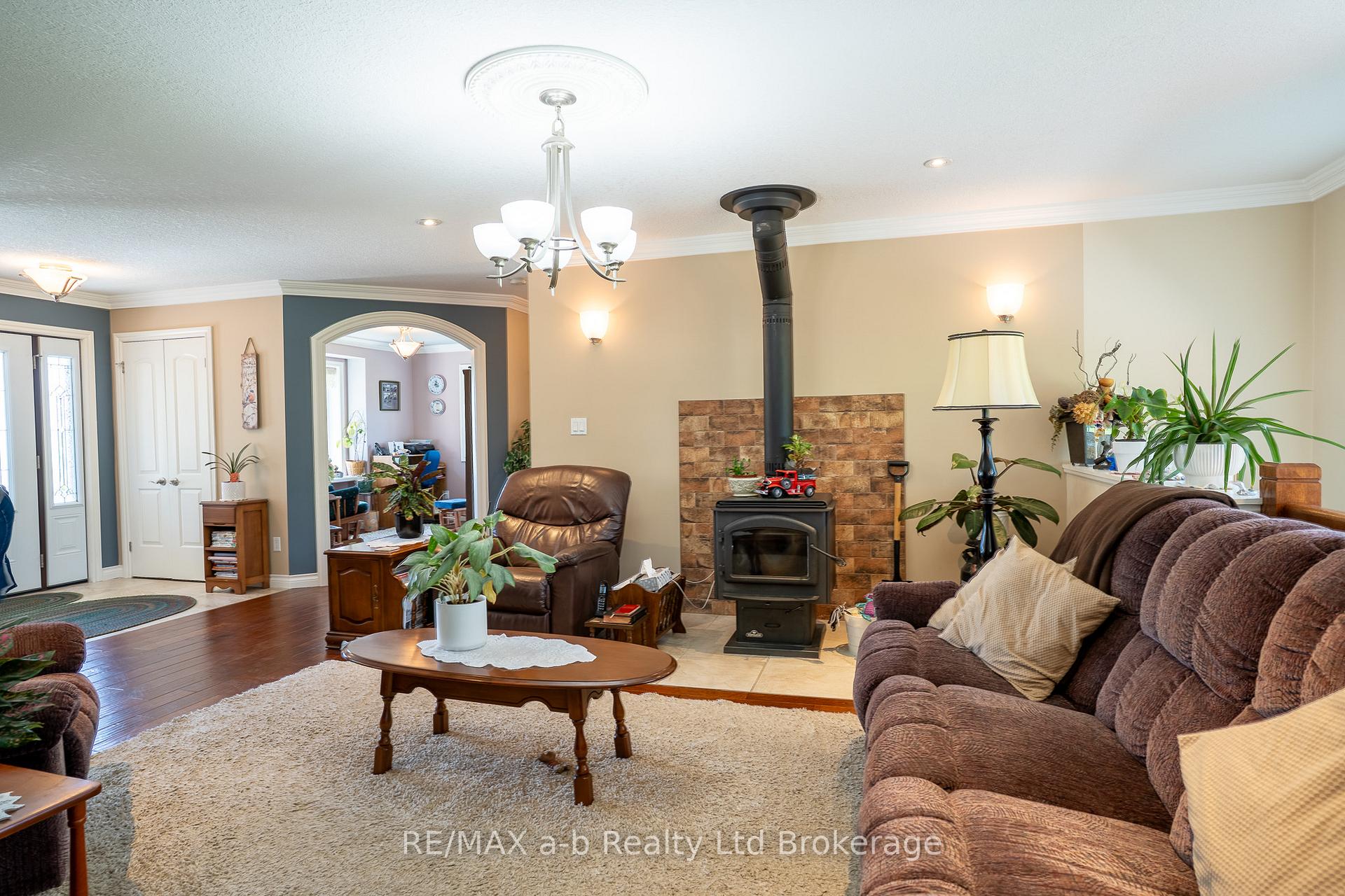 Photo 20 of 261 Middle Townline Road, Brant, Burford — HOMEH
