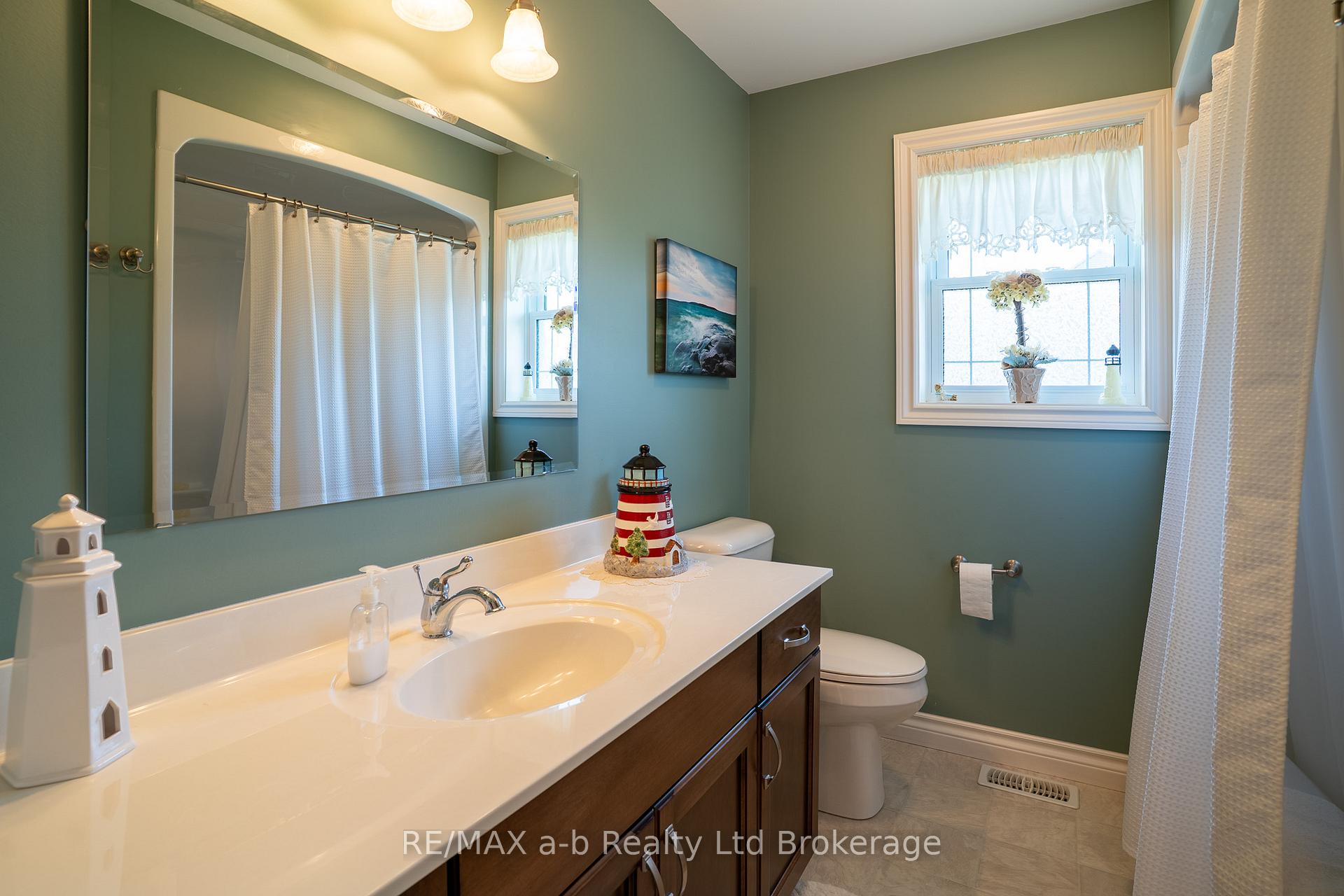 Photo 29 of 261 Middle Townline Road, Brant, Burford — HOMEH