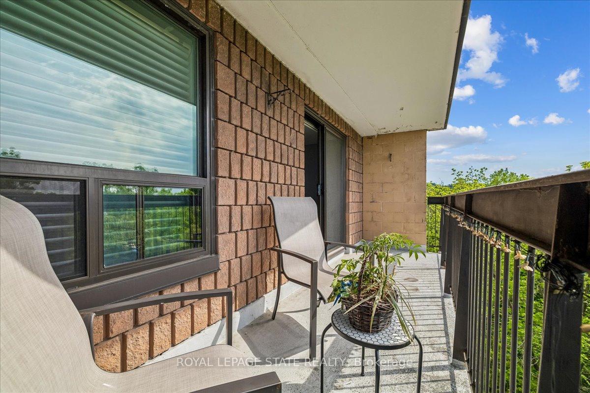 Photo 4 of Unit 605, 966 Queenston Road, Hamilton, Stoney Creek — HOMEH