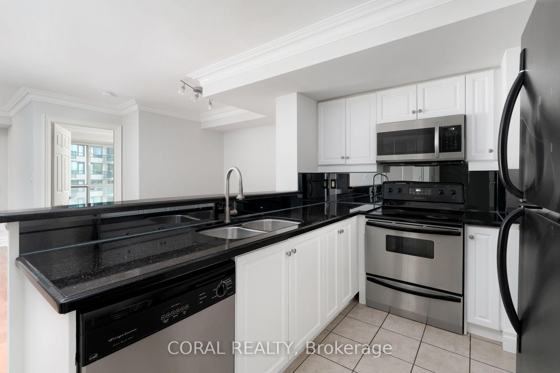 Photo 4 of Unit 509, 7 Lorraine Drive, North York, Willowdale West — HOMEH