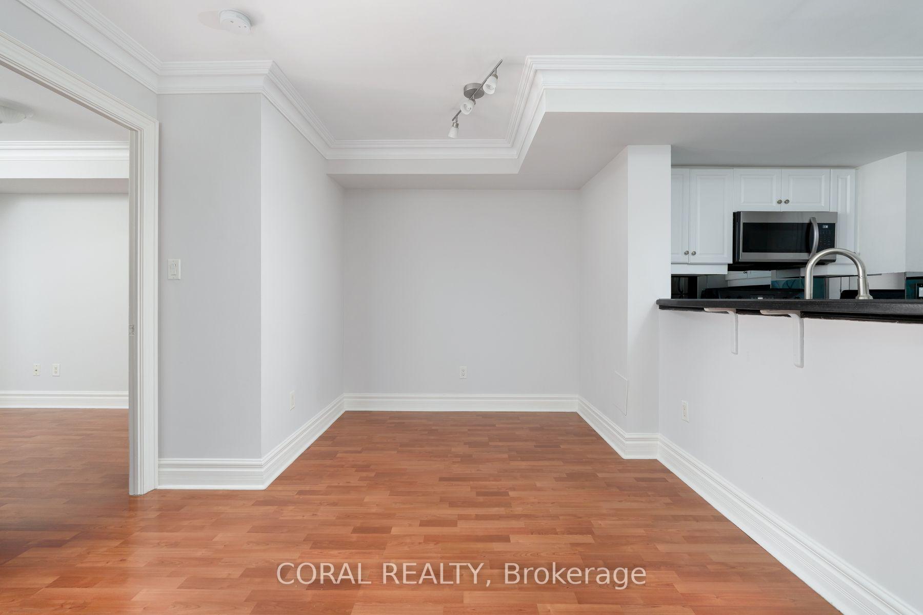 Photo 8 of Unit 509, 7 Lorraine Drive, North York, Willowdale West — HOMEH