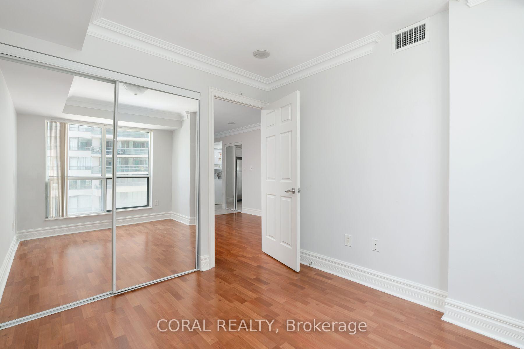 Photo 12 of Unit 509, 7 Lorraine Drive, North York, Willowdale West — HOMEH