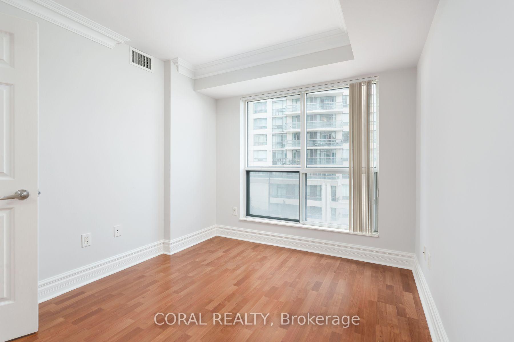 Photo 13 of Unit 509, 7 Lorraine Drive, North York, Willowdale West — HOMEH
