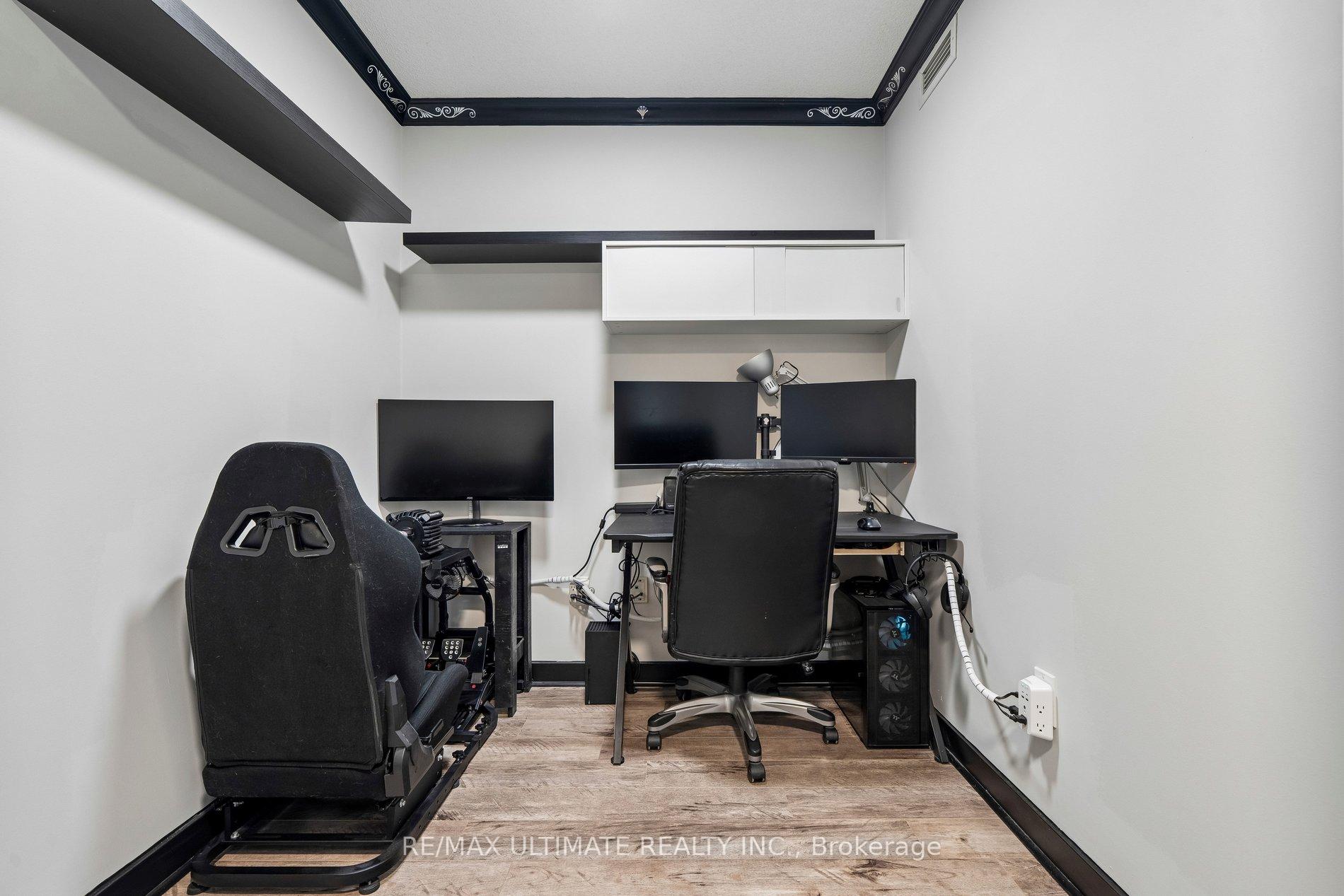 Photo 25 of Unit 4003, 35 Mariner Terrace, Toronto, Waterfront Communities — HOMEH
