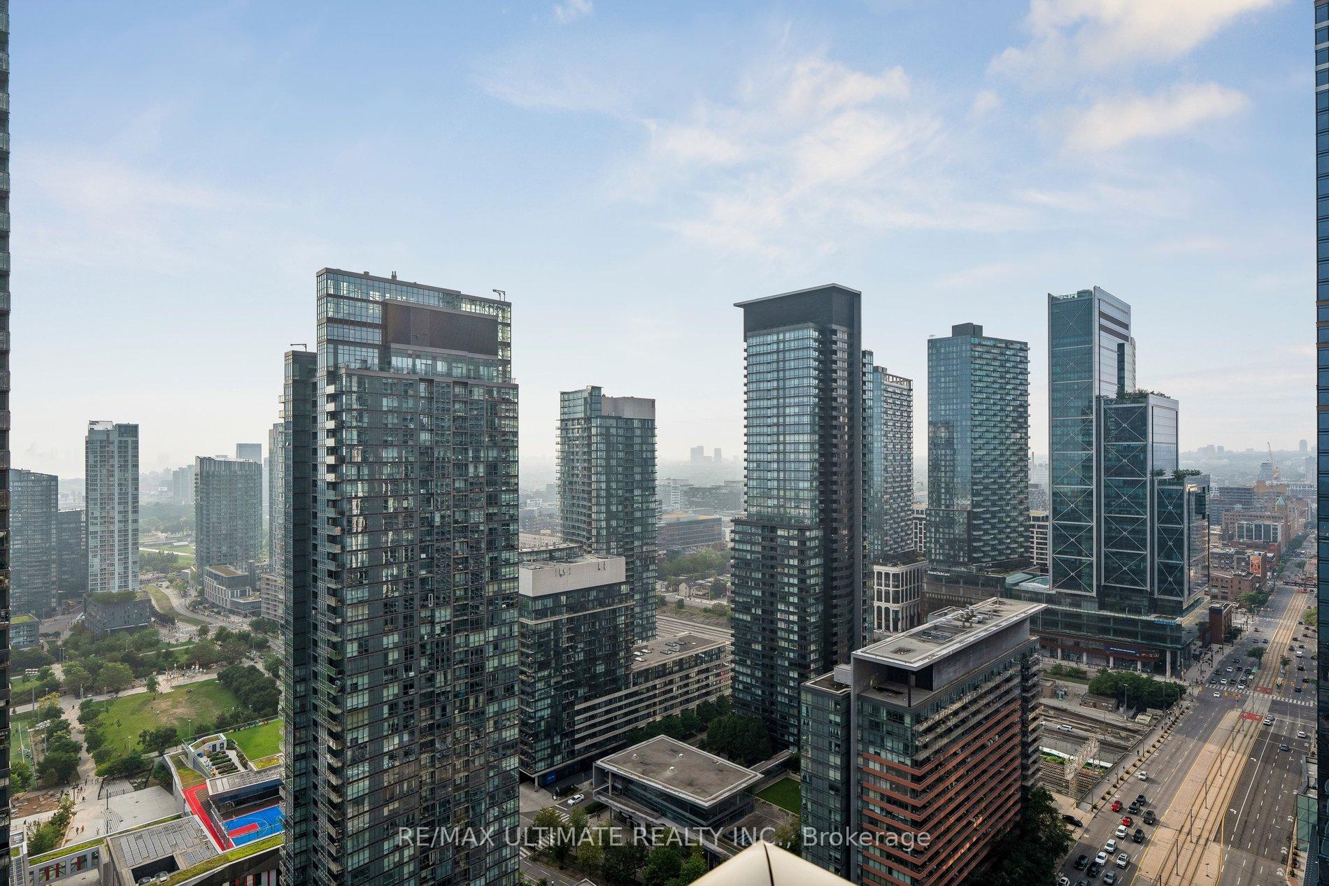 Photo 28 of Unit 4003, 35 Mariner Terrace, Toronto, Waterfront Communities — HOMEH