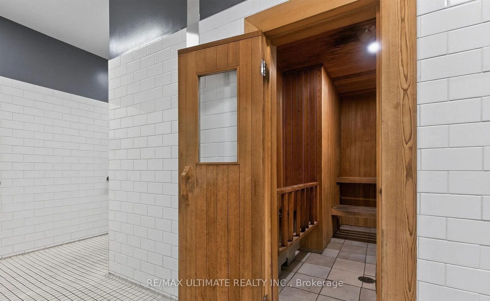 Photo 35 of Unit 4003, 35 Mariner Terrace, Toronto, Waterfront Communities — HOMEH