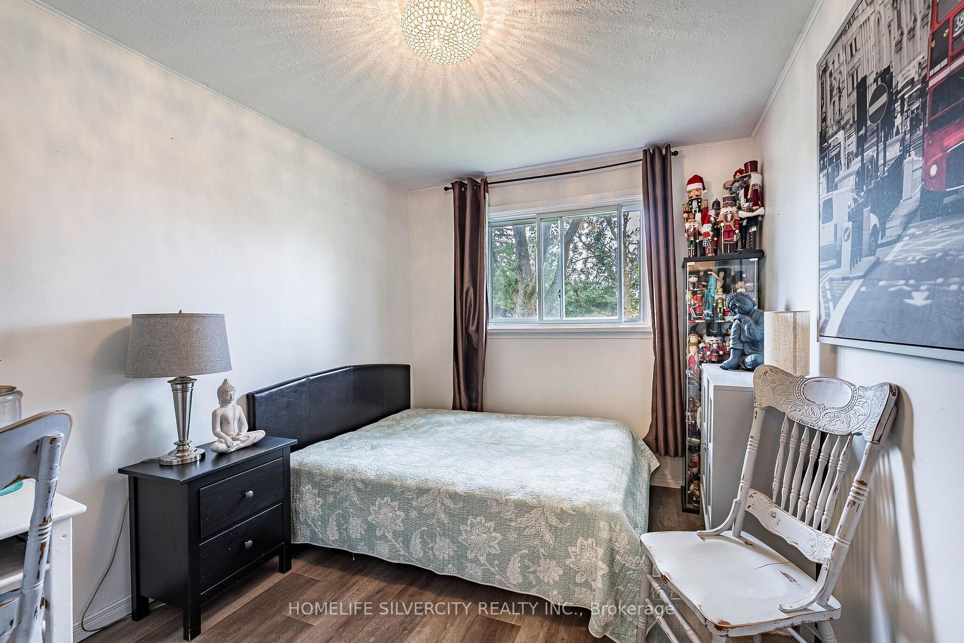 Photo 20 of 404 Andrew Street, Shelburne — HOMEH