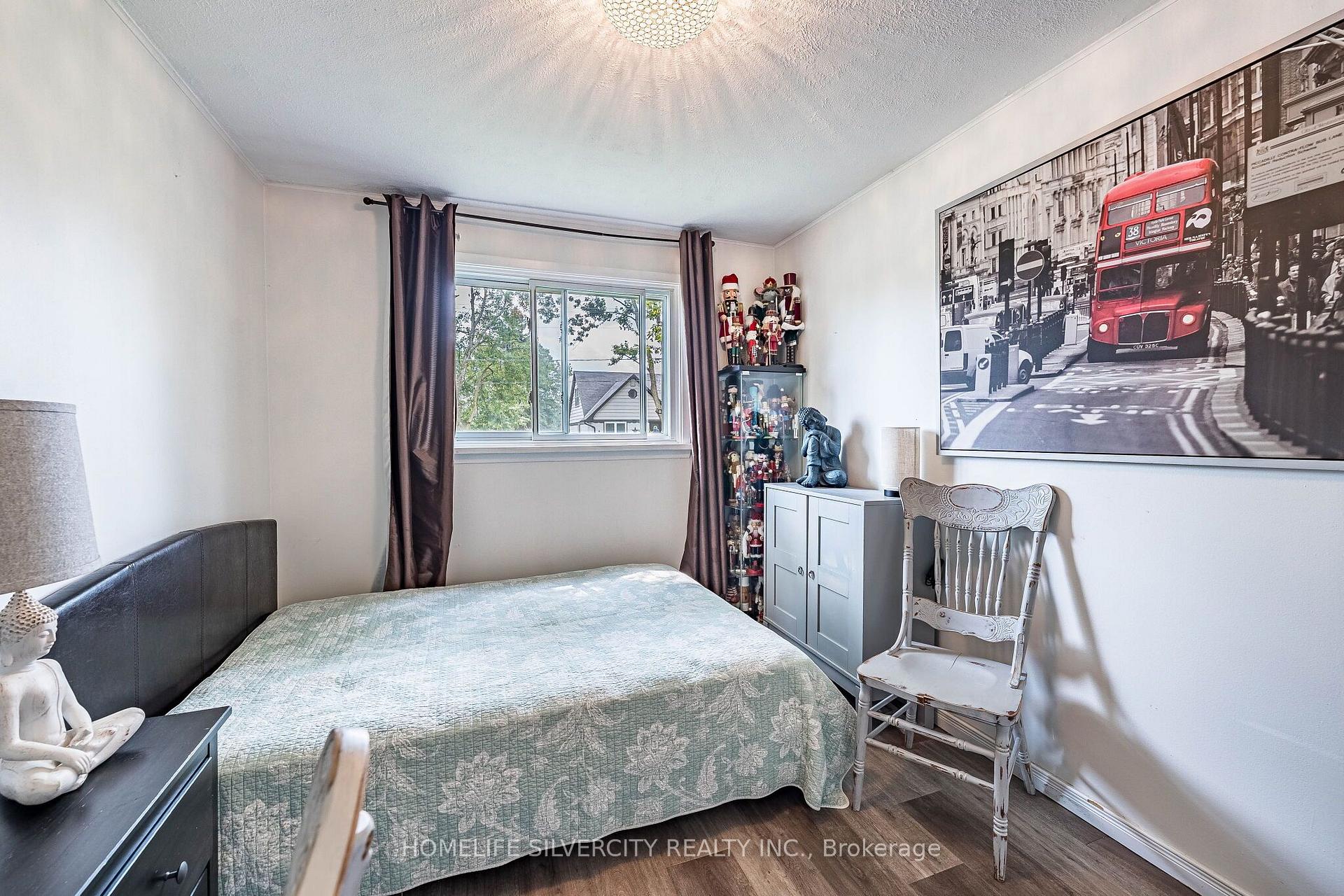 Photo 23 of 404 Andrew Street, Shelburne — HOMEH