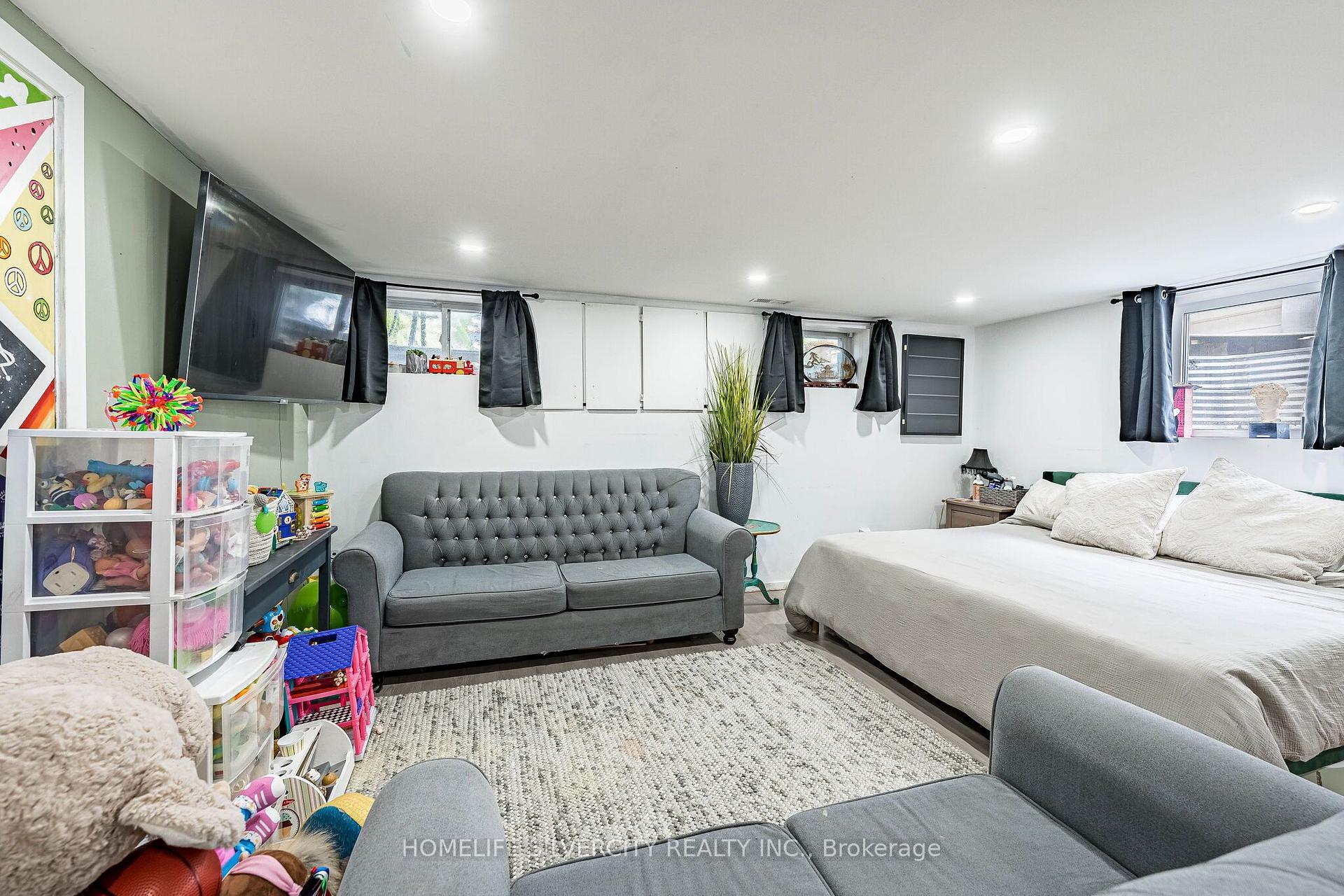 Photo 31 of 404 Andrew Street, Shelburne — HOMEH