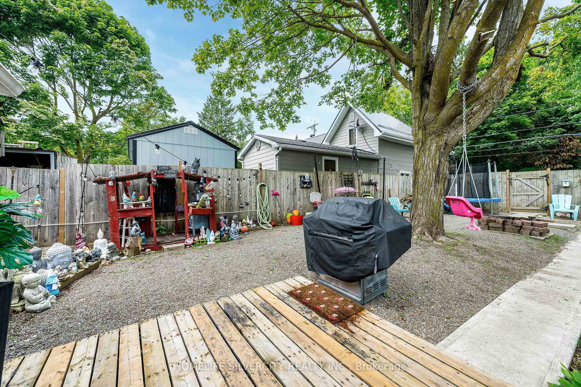 Photo 43 of 404 Andrew Street, Shelburne — HOMEH