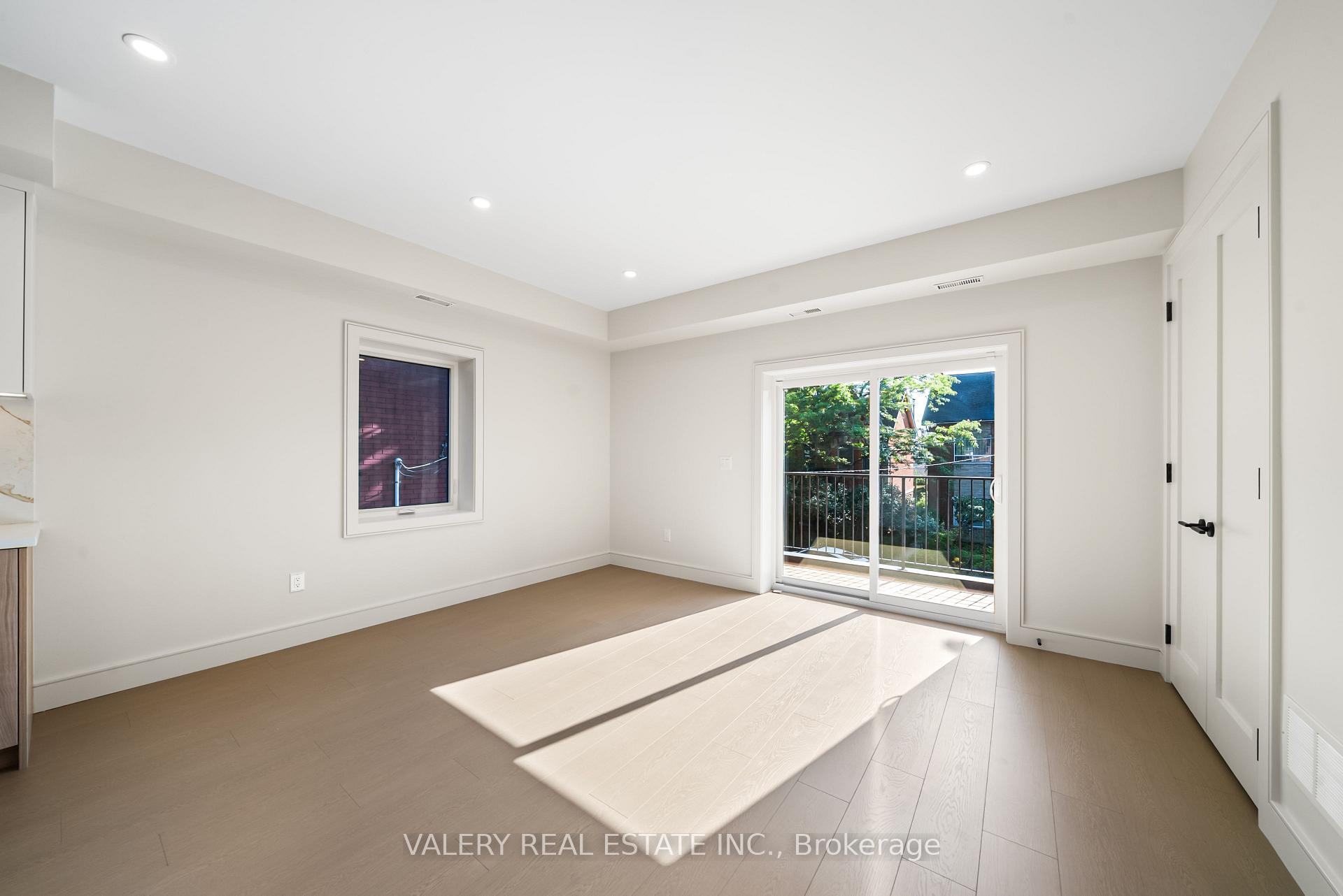 Photo 6 of Unit 2nd Floor, 131 Dovercourt Road, Toronto, Trinity-Bellwoods — HOMEH