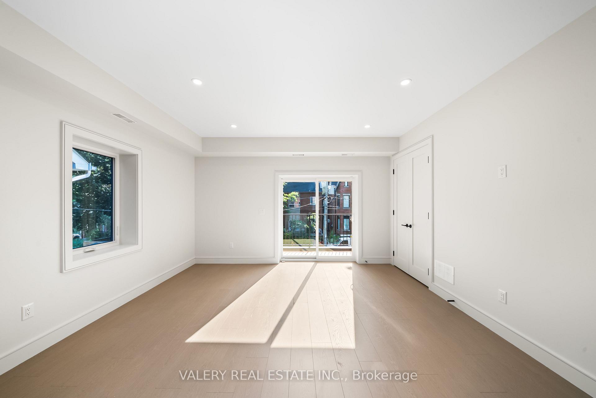 Photo 8 of Unit 2nd Floor, 131 Dovercourt Road, Toronto, Trinity-Bellwoods — HOMEH