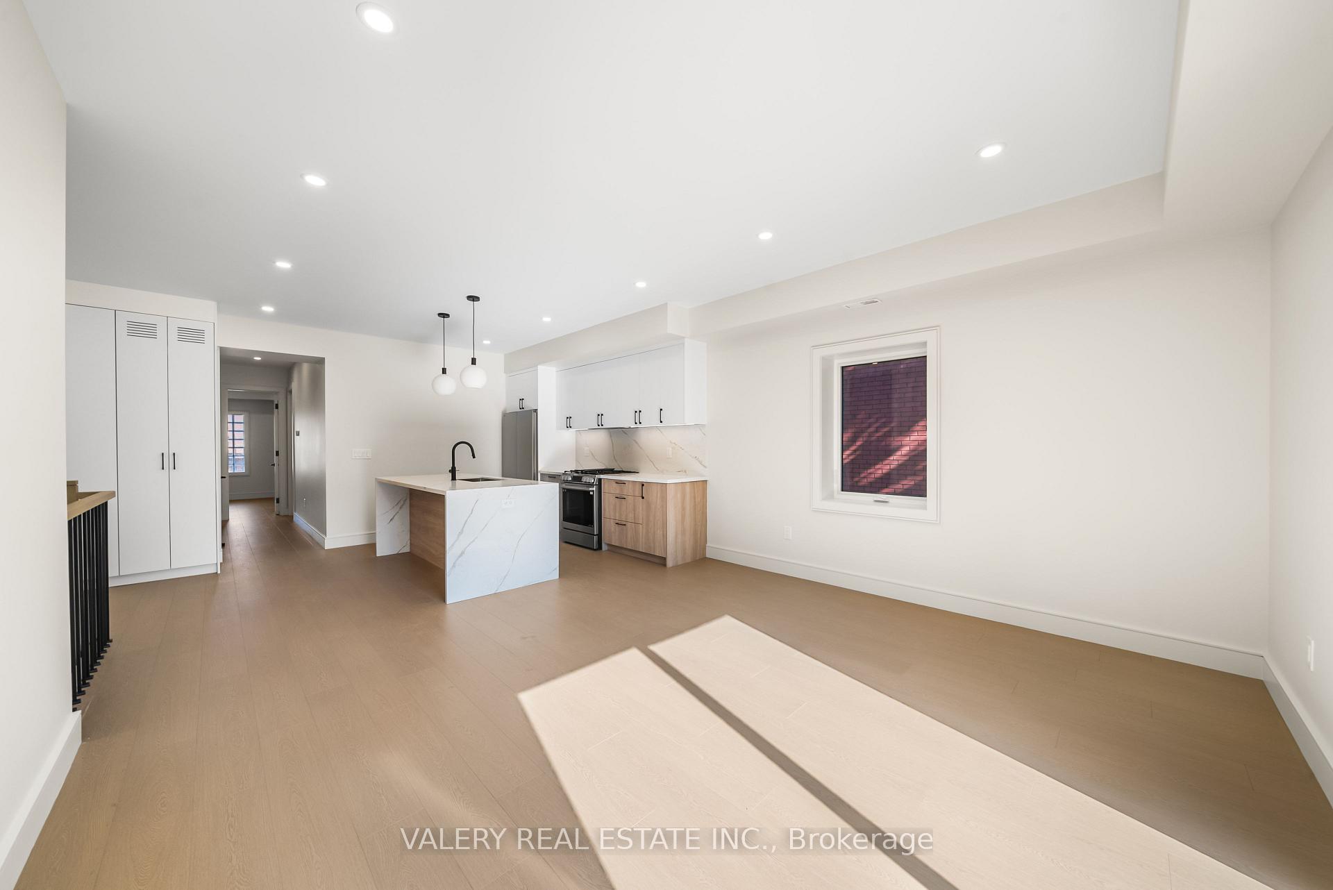 Photo 9 of Unit 2nd Floor, 131 Dovercourt Road, Toronto, Trinity-Bellwoods — HOMEH