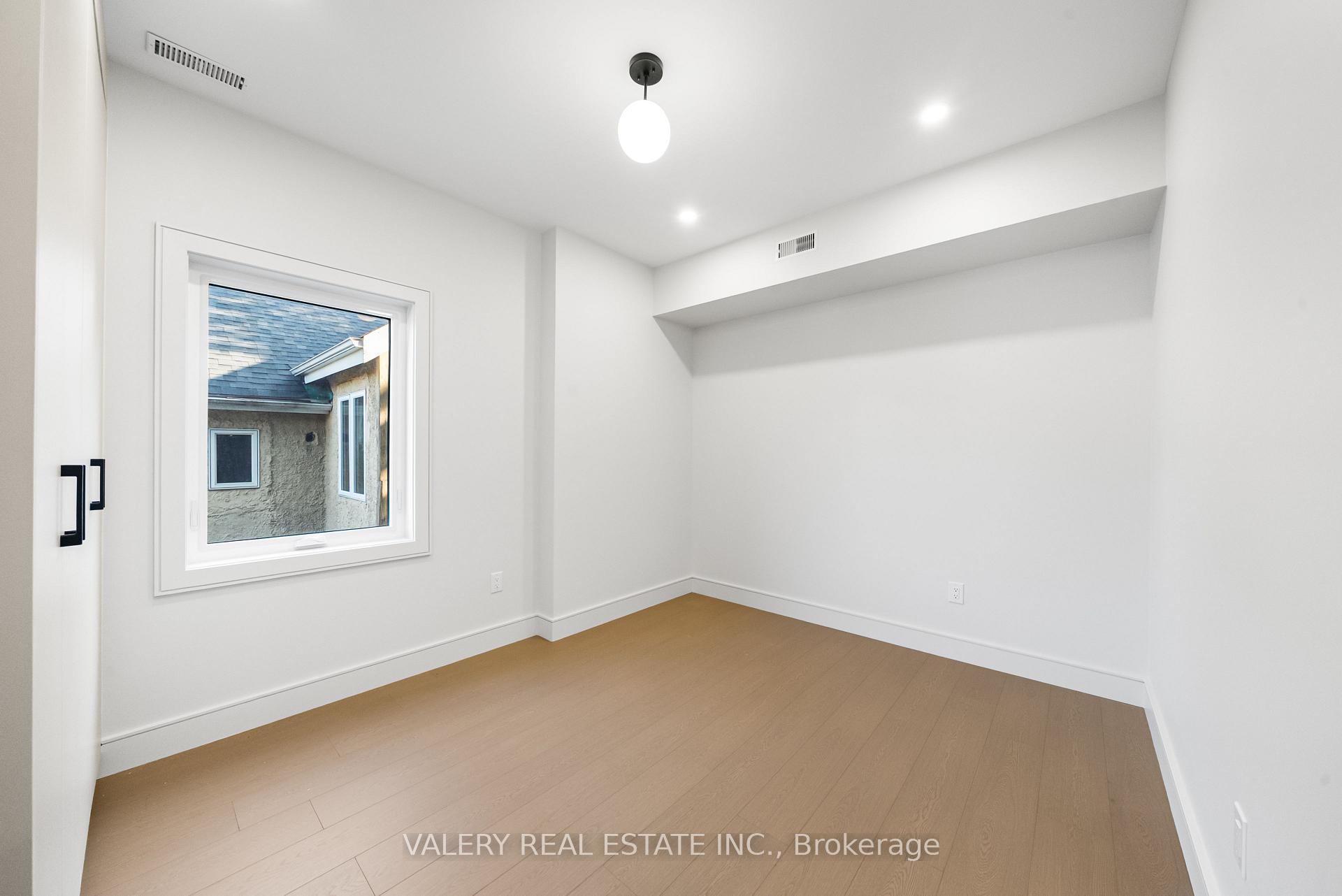 Photo 14 of Unit 2nd Floor, 131 Dovercourt Road, Toronto, Trinity-Bellwoods — HOMEH