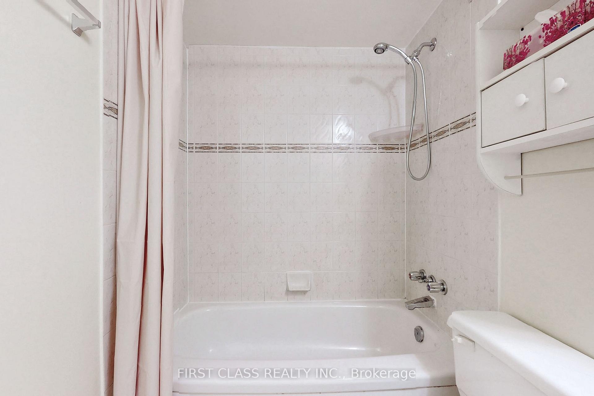 Photo 10 of Unit 1117, 1485 Lakeshore Road E, Mississauga, Lakeview — HOMEH