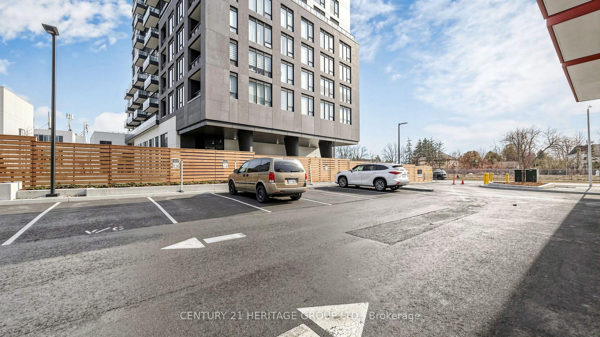 Photo 34 of Unit 1401, 8888 Yonge Street, Richmond Hill, South Richvale — HOMEH