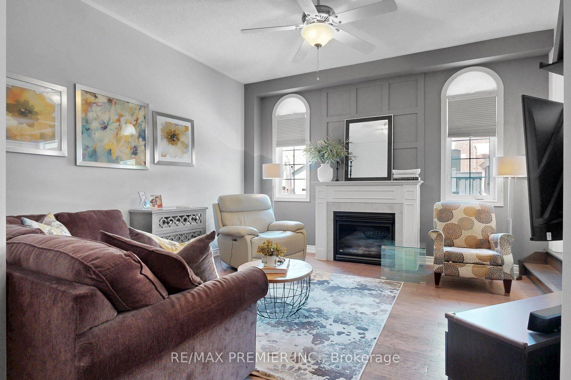 Photo 6 of 124 Kingsview Drive, Vaughan, Vellore Village — HOMEH