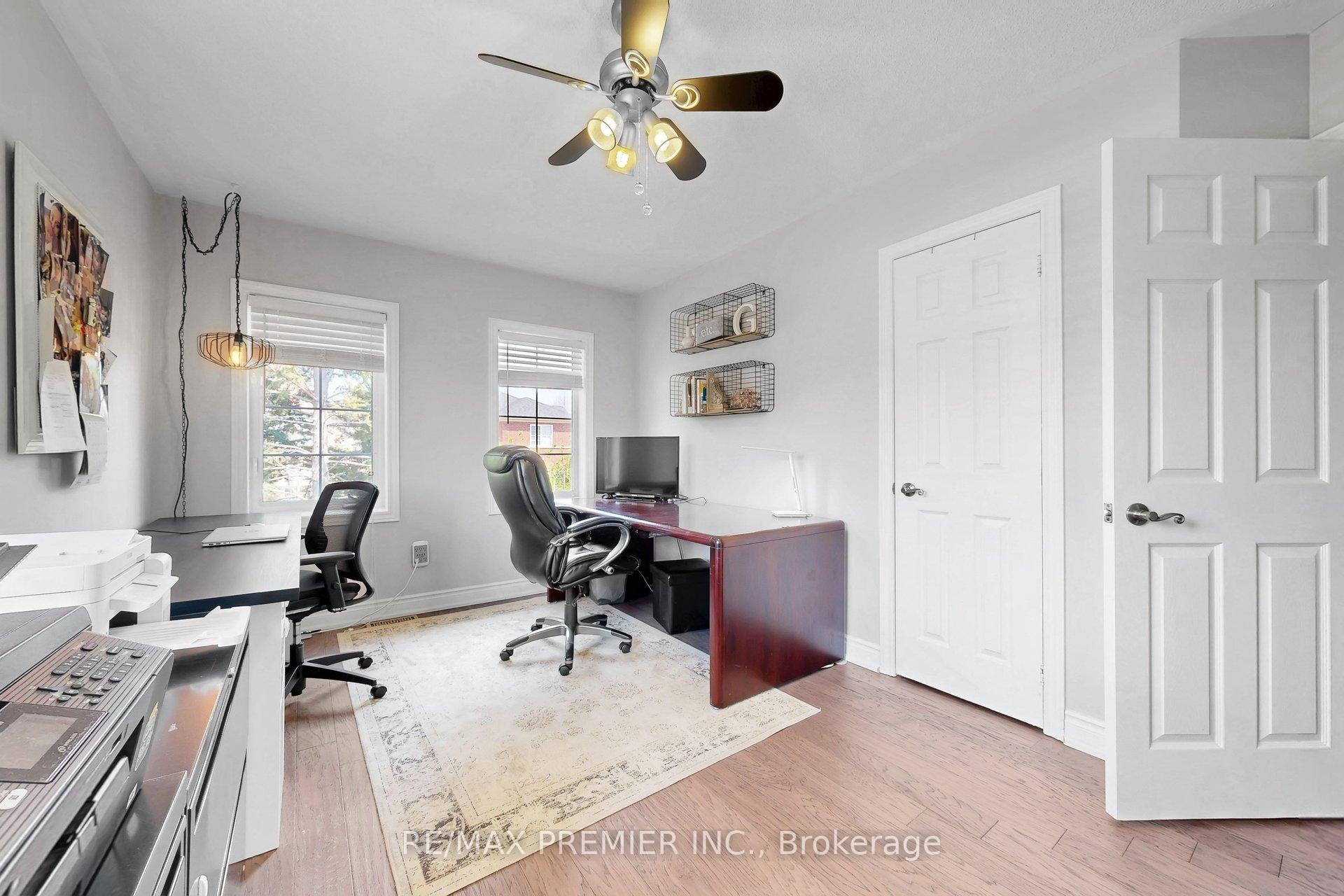 Photo 25 of 124 Kingsview Drive, Vaughan, Vellore Village — HOMEH