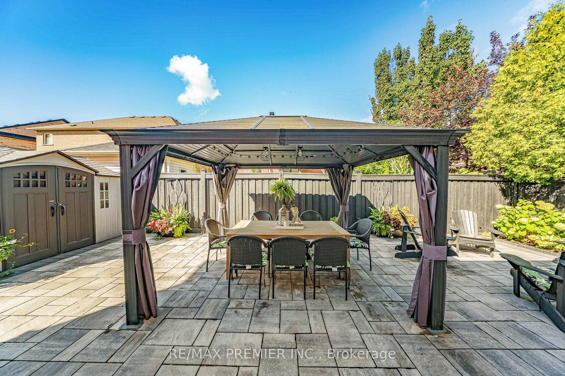 Photo 31 of 124 Kingsview Drive, Vaughan, Vellore Village — HOMEH