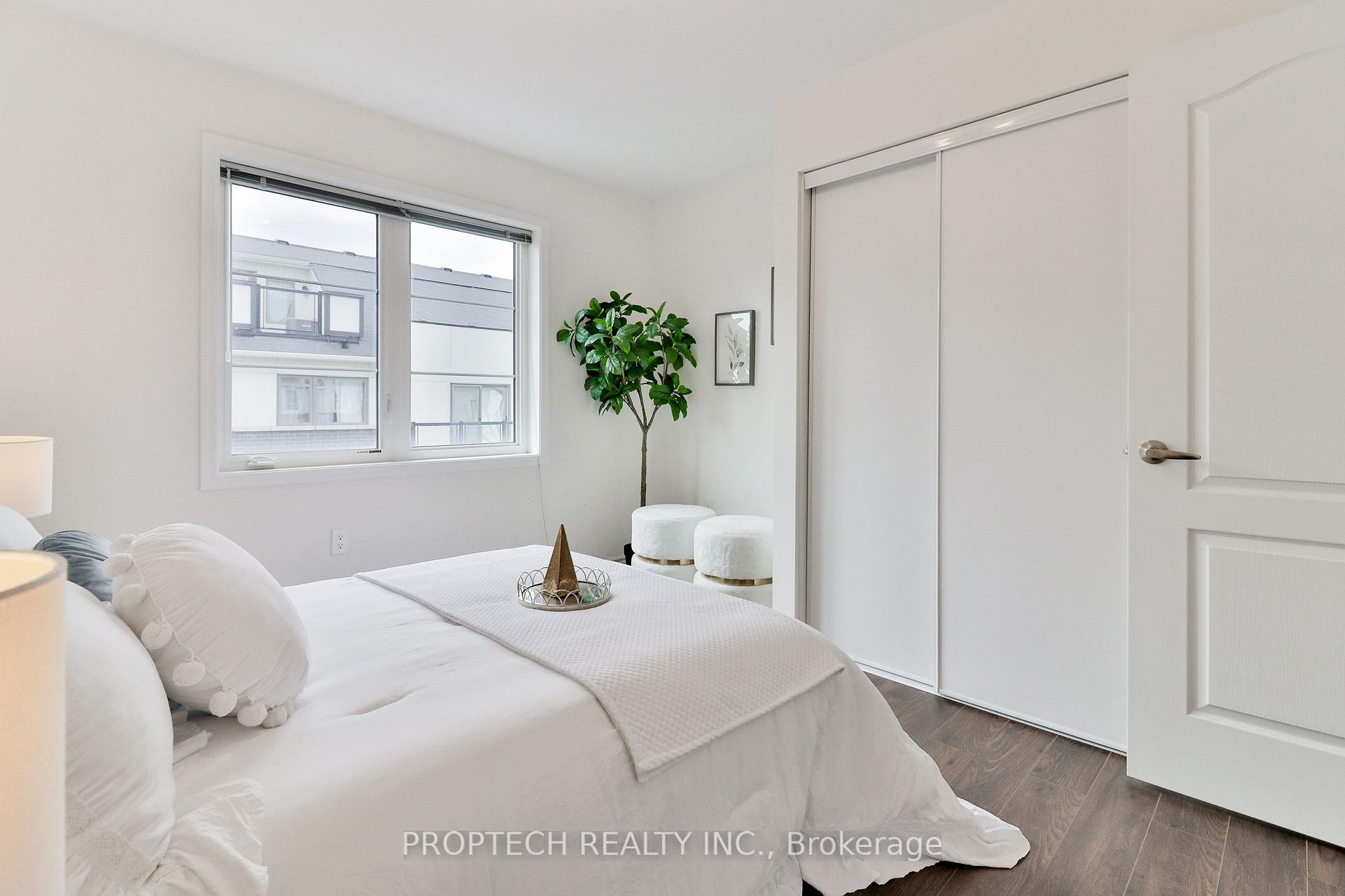 Photo 23 of 49 Frederick Wilson Avenue, Markham, Cornell — HOMEH