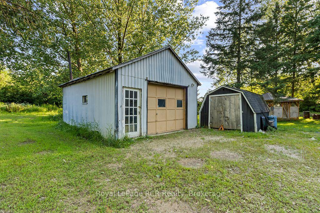Photo 28 of 495376 Veterans Road S, Chatsworth — HOMEH