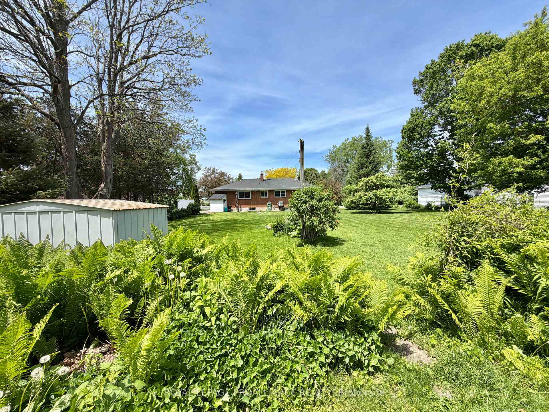 Photo 5 of 471 County Road 3, Prince Edward County, Ameliasburg Ward — HOMEH