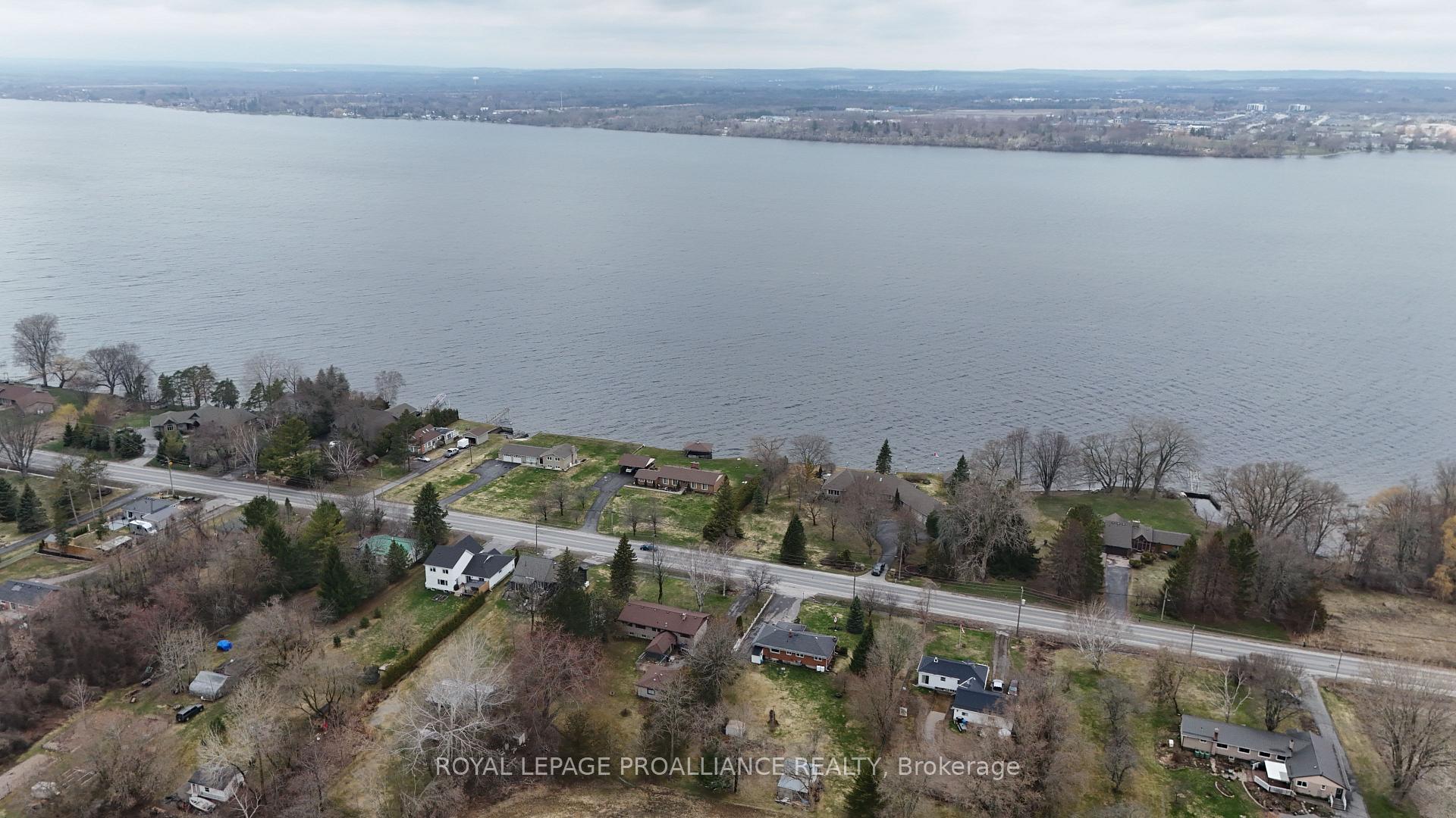 Photo 32 of 471 County Road 3, Prince Edward County, Ameliasburg Ward — HOMEH