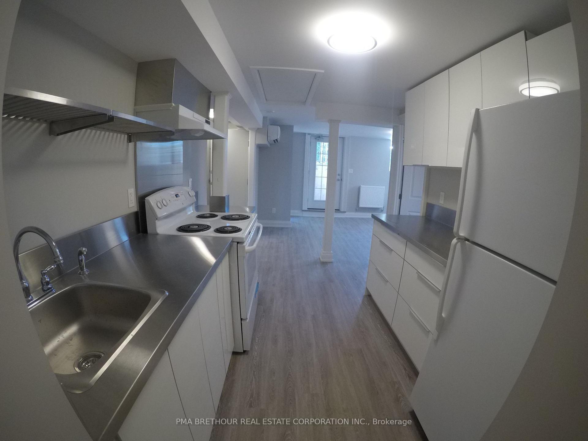 Photo 3 of 67 Cartwright Avenue, North York, Yorkdale-Glen Park — HOMEH