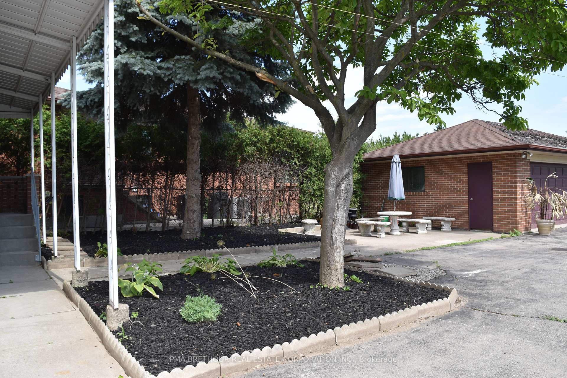 Photo 13 of 67 Cartwright Avenue, North York, Yorkdale-Glen Park — HOMEH