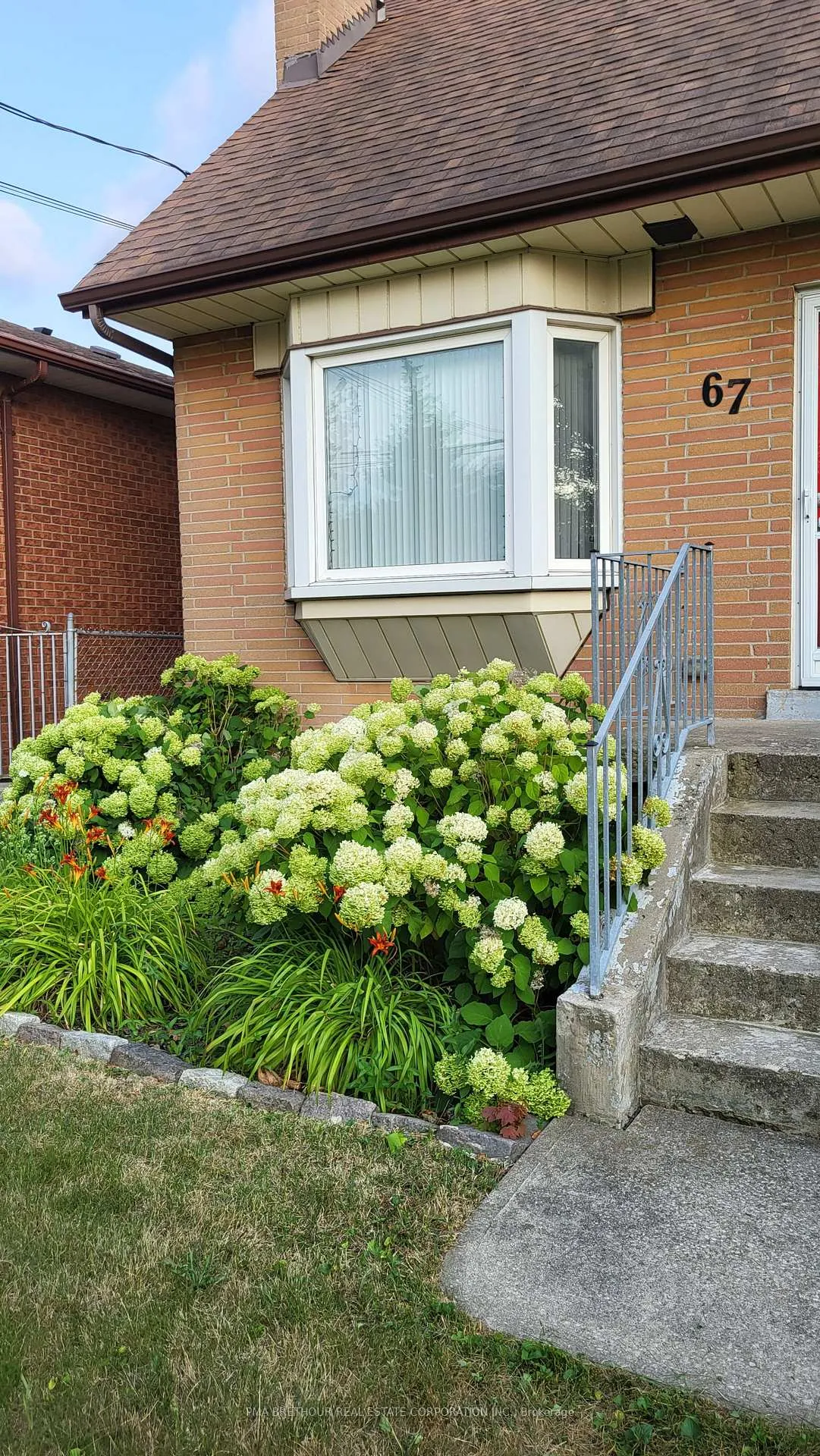 Photo 16 of 67 Cartwright Avenue, North York, Yorkdale-Glen Park — HOMEH