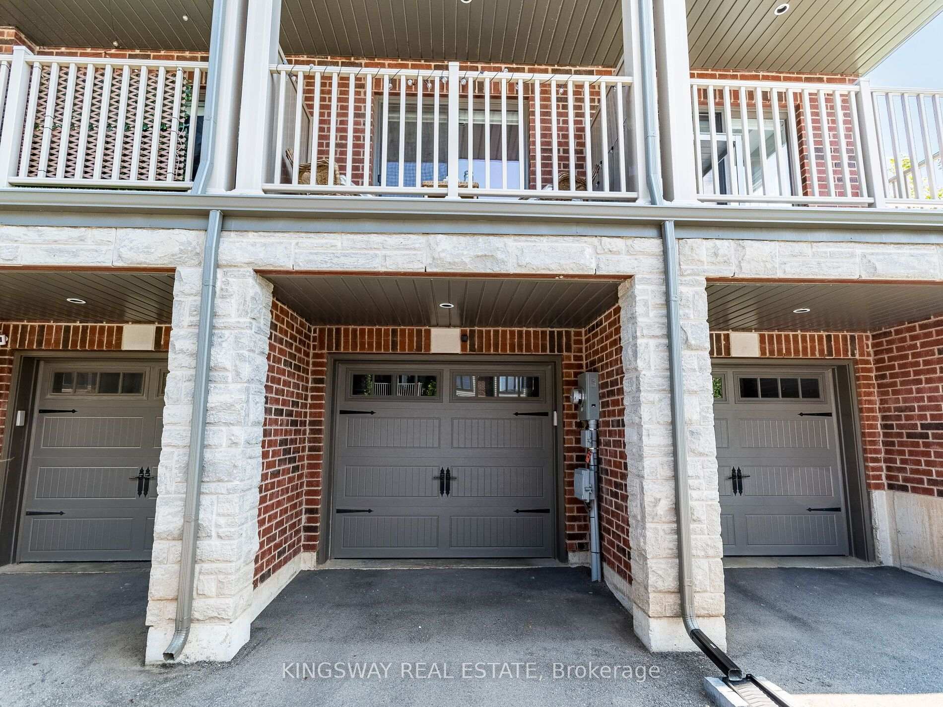Photo 20 of 279 Skinner Road N, Hamilton, Waterdown — HOMEH