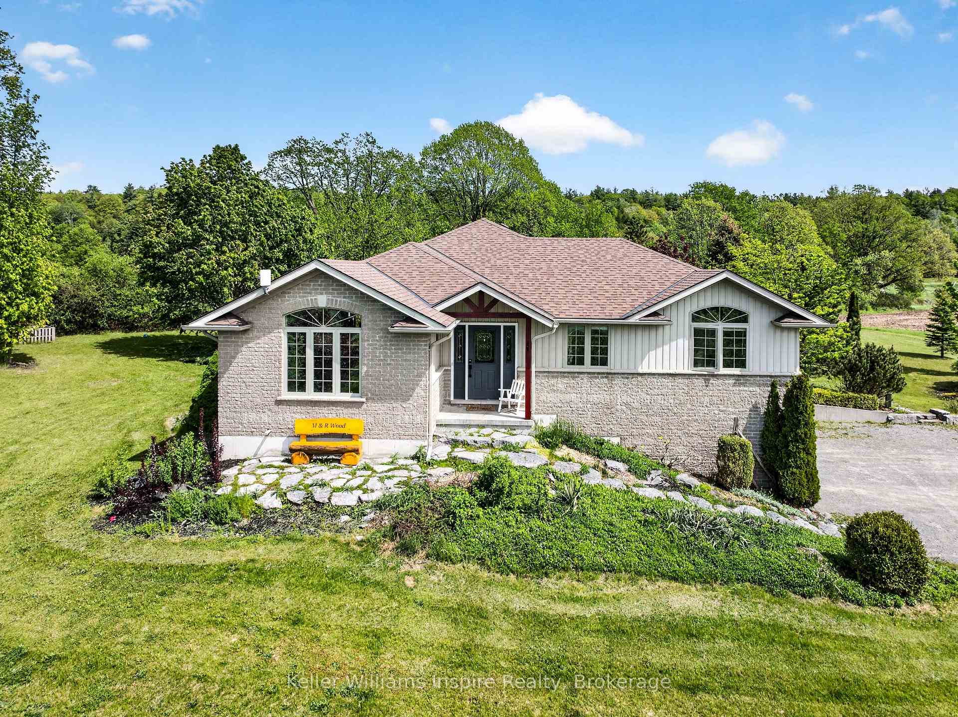 Photo 4 of 849 Oak Lake Road, Quinte West, Sidney Ward — HOMEH