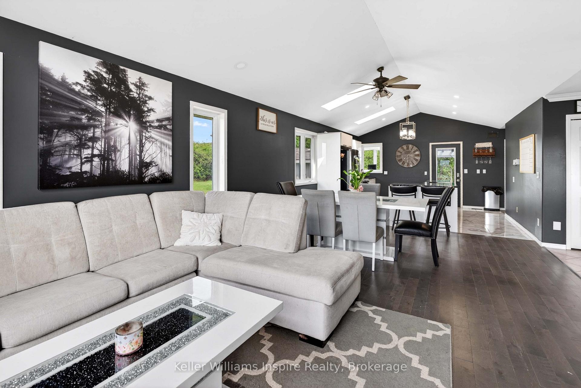 Photo 11 of 849 Oak Lake Road, Quinte West, Sidney Ward — HOMEH
