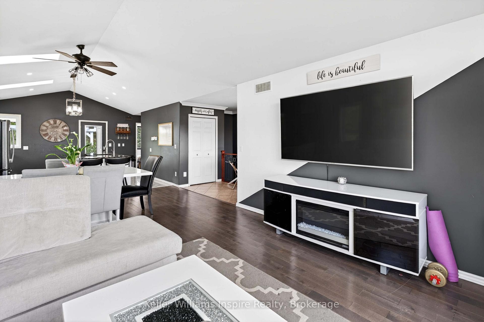Photo 12 of 849 Oak Lake Road, Quinte West, Sidney Ward — HOMEH