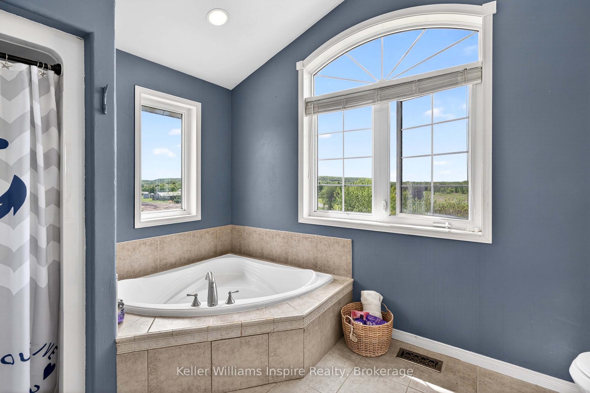 Photo 26 of 849 Oak Lake Road, Quinte West, Sidney Ward — HOMEH