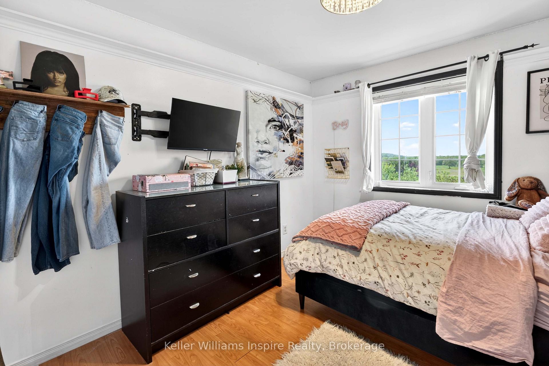 Photo 29 of 849 Oak Lake Road, Quinte West, Sidney Ward — HOMEH